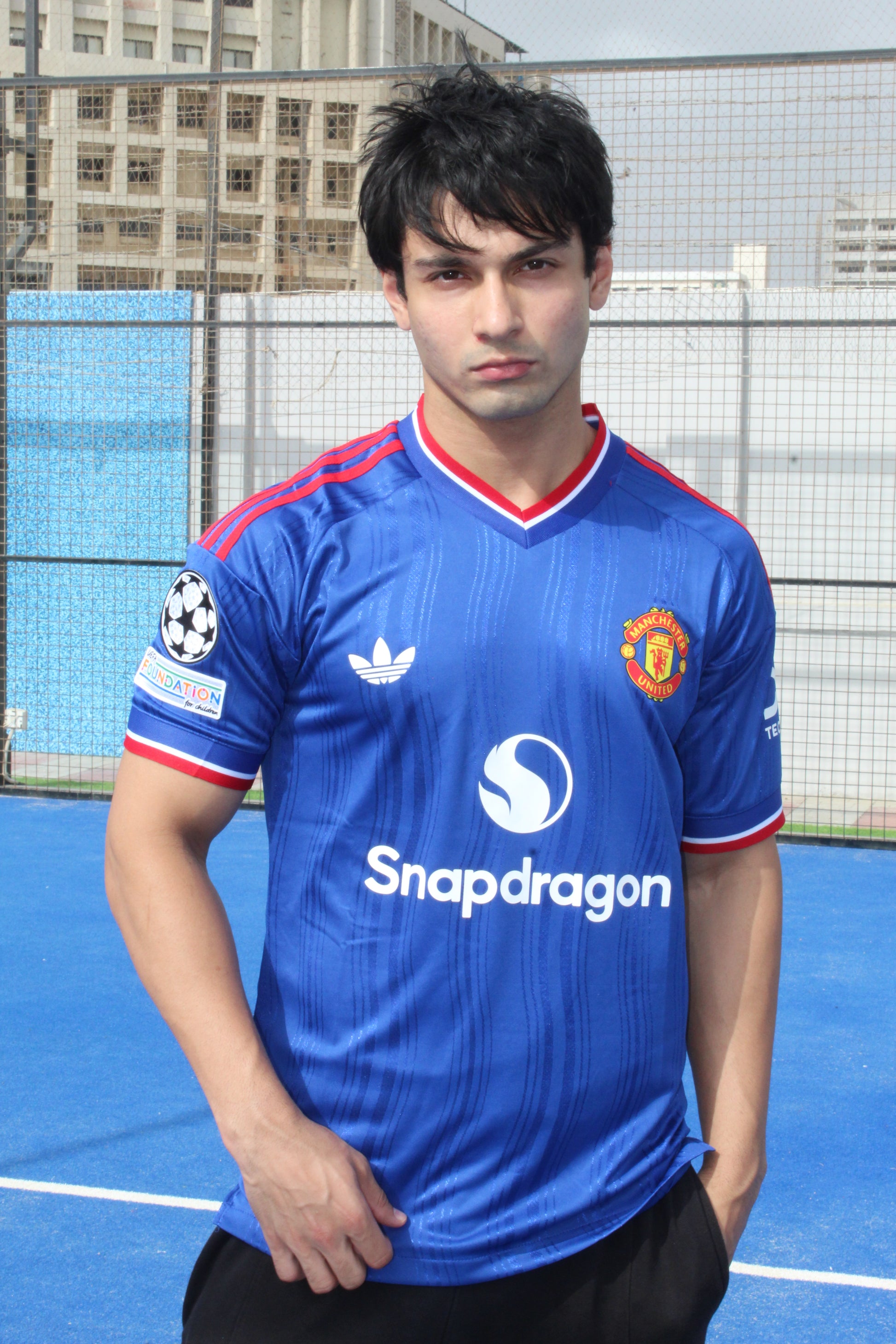 Man United Away 26/27 Cunha 10 Player Edition